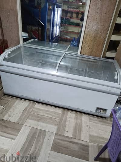 فريزر شبه جديدة freezers