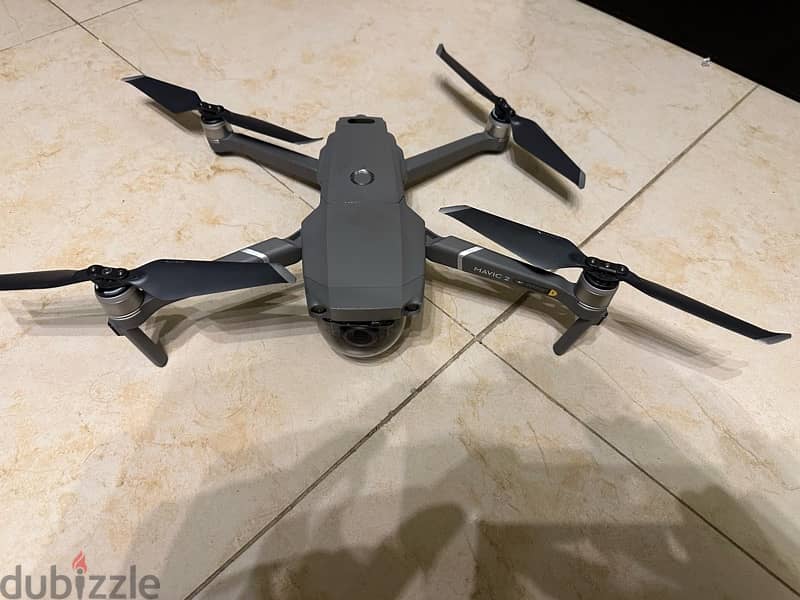 dji mavic 2 pro zoom in perfect condition like new 2