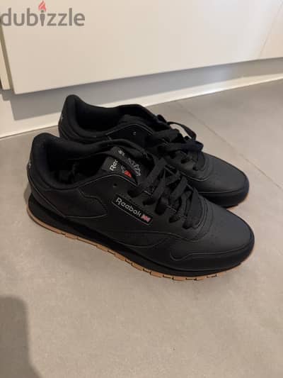 Reebok Shoes Trainers 38.5