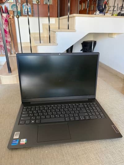 lenovo v15