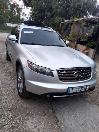 Infiniti Fx 35 series model 2007