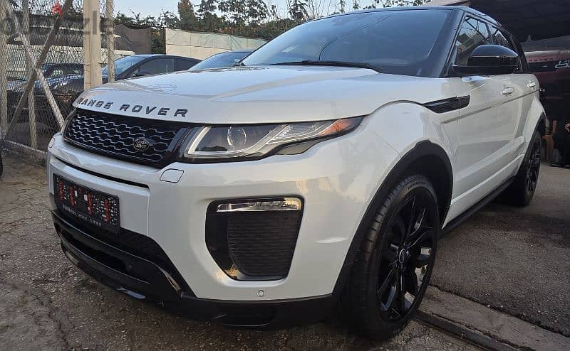 Land Rover Evoque 2017 Dynamic Ajnabieh 0