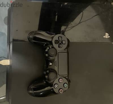 ps4 with one controller and few games