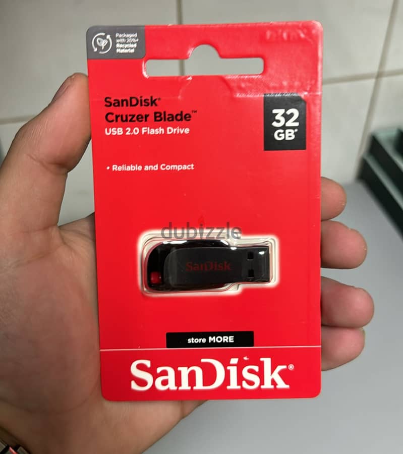 Sandisk cruzer blade 2.0 flash drive 32gb amazing & new offer 0