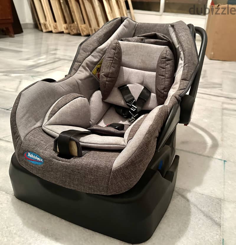 Bebe  Doux Car Seat   كرسي سيارة للأطفال 1