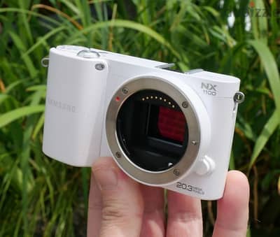 samsung camera nx1100