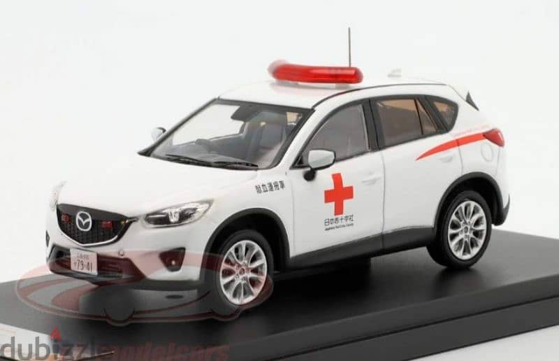 Mazda CX-5 (Japanese Red Cross) diecast car model 1;43. 1