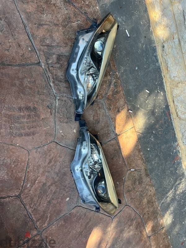 used corolla headlights 0