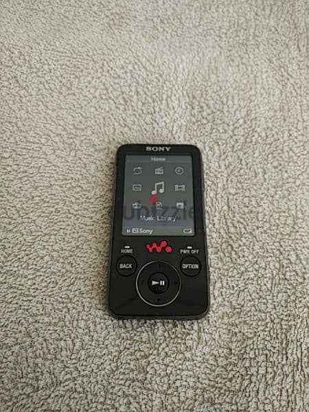 Sony Audio portable - Not Negotiable 1