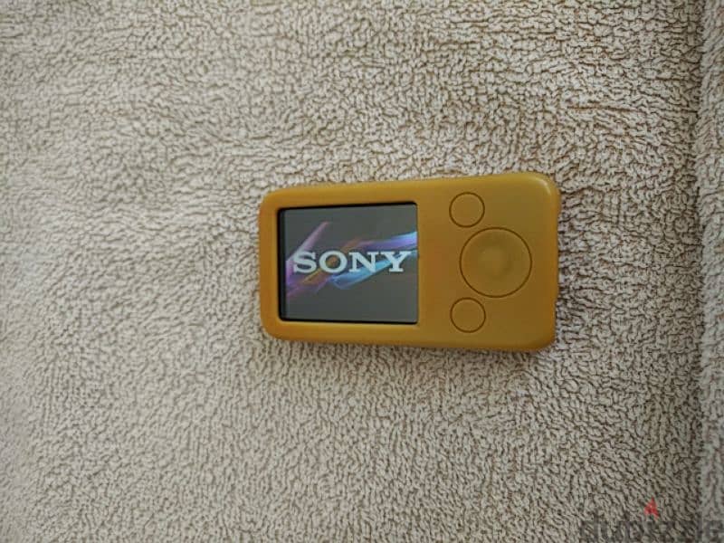 Sony Audio portable - Not Negotiable 4