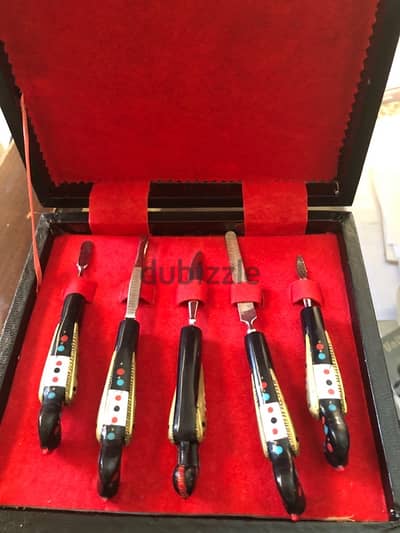 jezzine manicure set