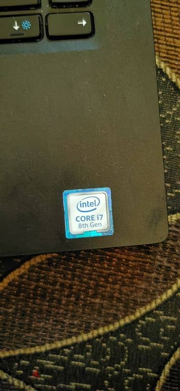 dell latitude 7390 2