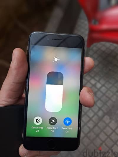 iphone 8 mch mafkouk 64 gb