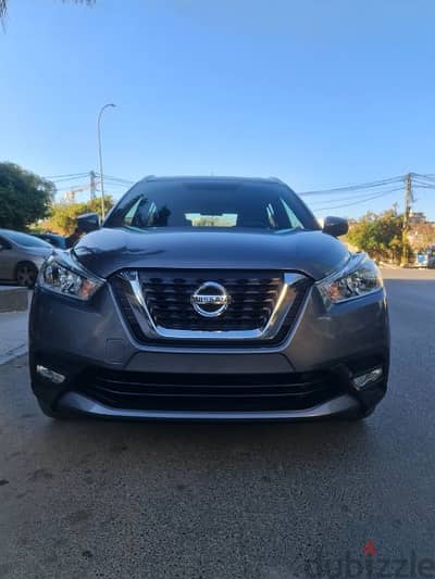 NISSAN KICKS MODEL 2019 GREY COMPANY SOURCE