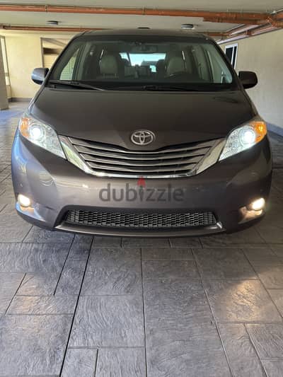 Toyota Sienna 2012 LIMITED AWD V6