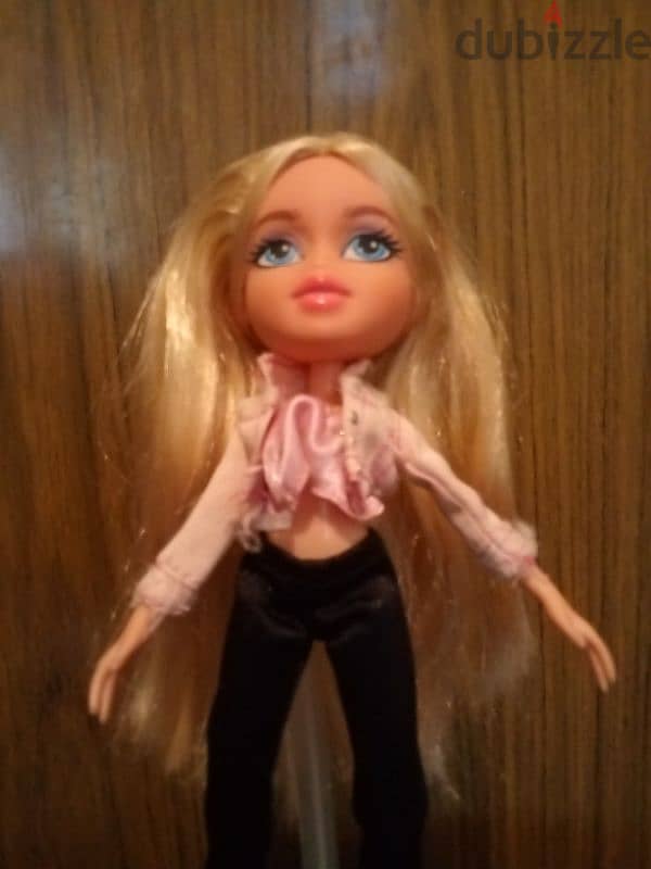 BRATZ CLOE HELLO MY NAME IS DOLL MGA great doll 2017 flexi legs+Boots. 1