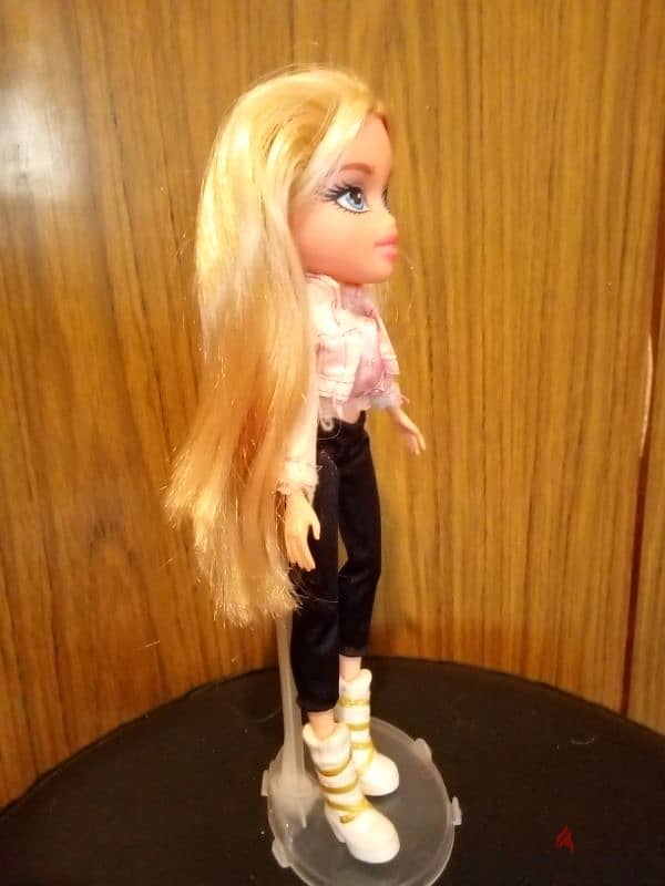 BRATZ CLOE HELLO MY NAME IS DOLL MGA great doll 2017 flexi legs+Boots. 3