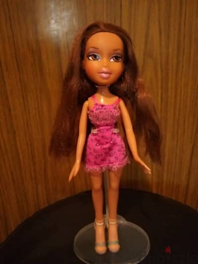 BRATZ YASMIN MGA Still Good wearing Brunette Dressed doll 2003+Shoes