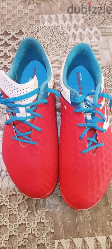 New Balance Visaro Football Shoes for Sale – Excellent Condition!"