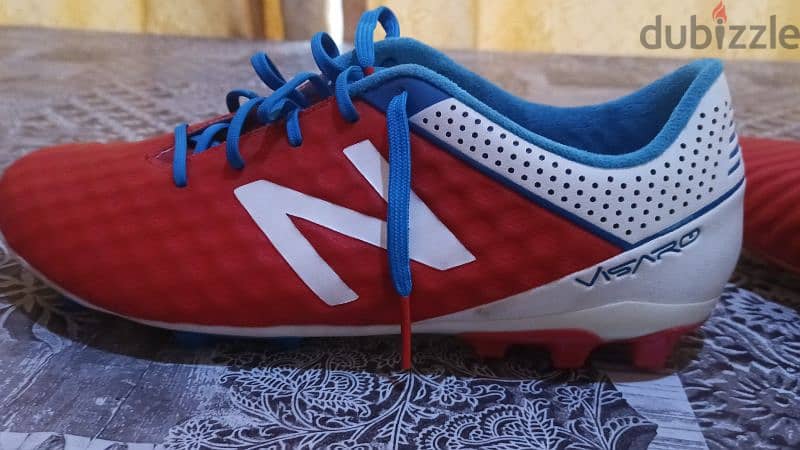 New Balance Visaro Football Shoes for Sale – Excellent Condition!" 4