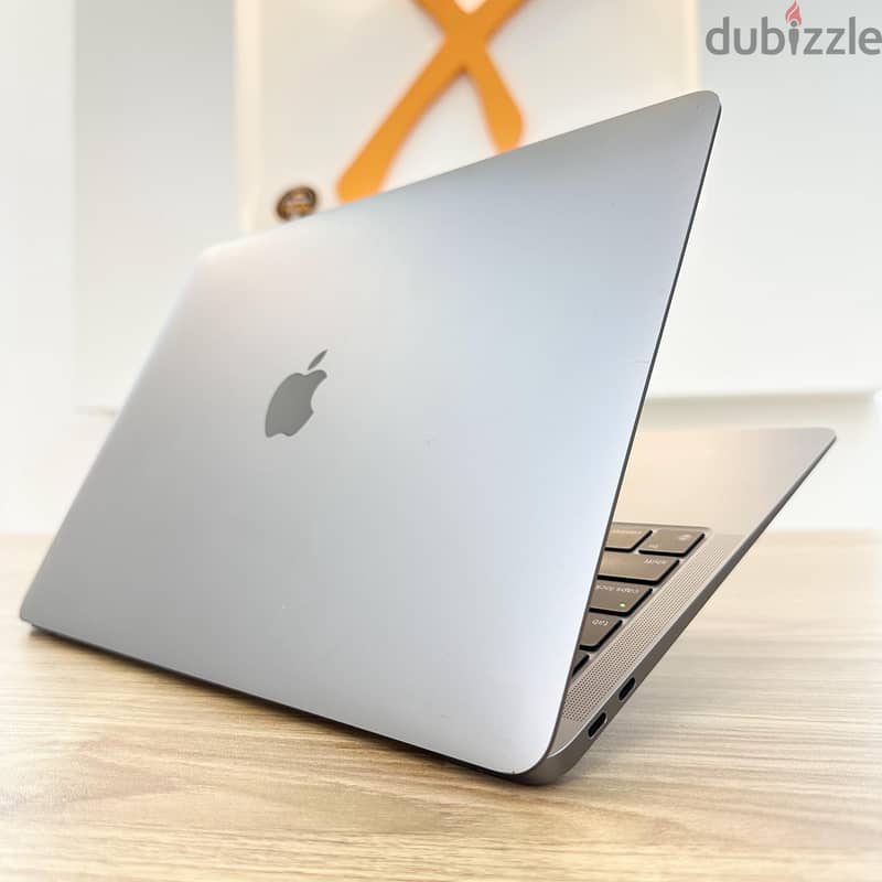 MACBOOK AIR M1 13.3"(2560x1600) LAPTOP 4