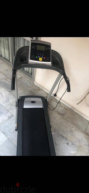 opened unused treadmill (new) 4