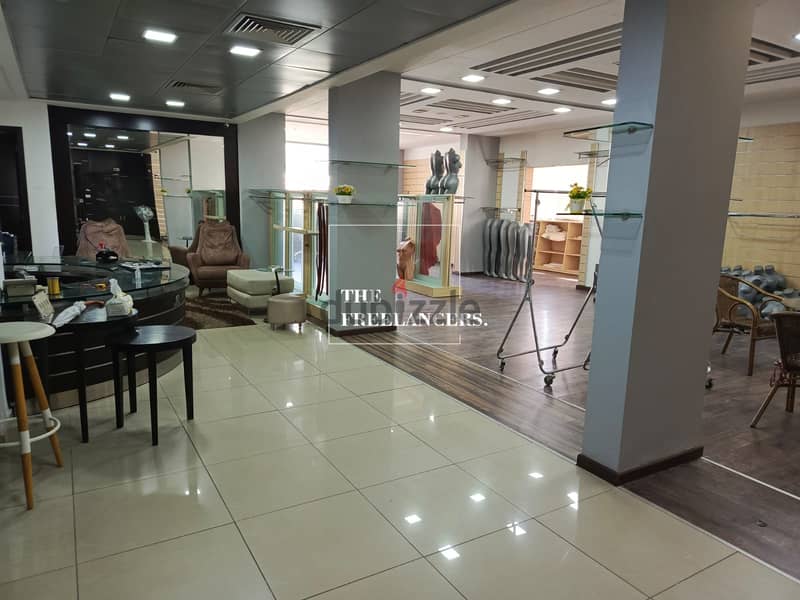 Showroom for sale in Antelias صالة عرض للبيع في انطلياس 0