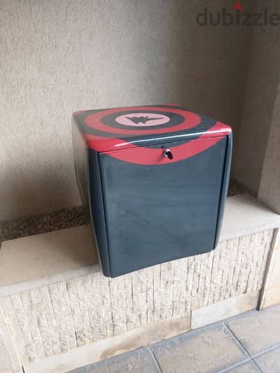 Delivery box for sale