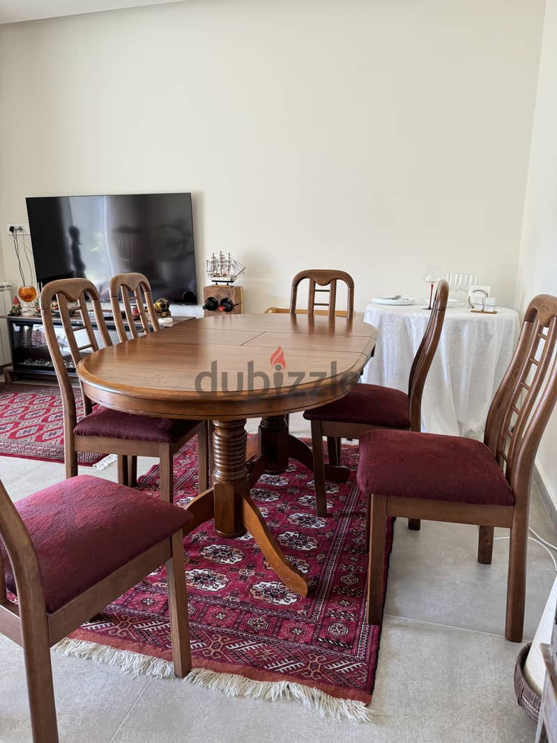 Adjustable Table with 6 chairs (excellent condition) 1