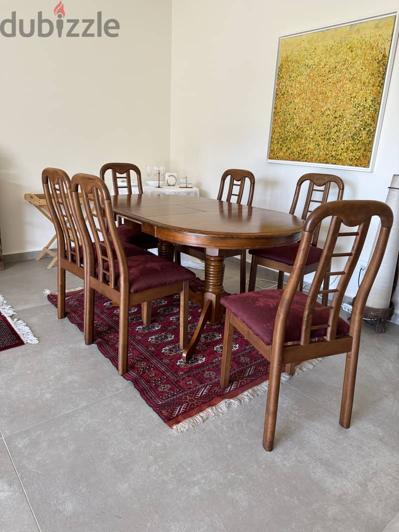 Adjustable Table with 6 chairs (excellent condition) 3