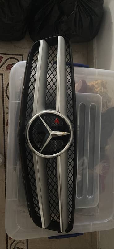 mercedes w204 grill 1