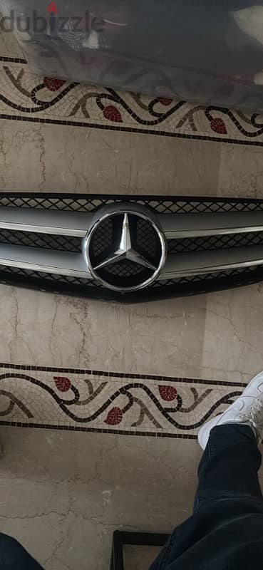 mercedes w204 grill 2