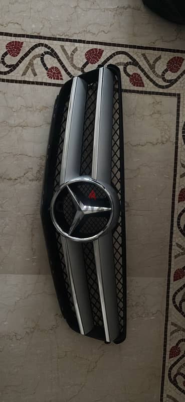 mercedes w204 grill 3