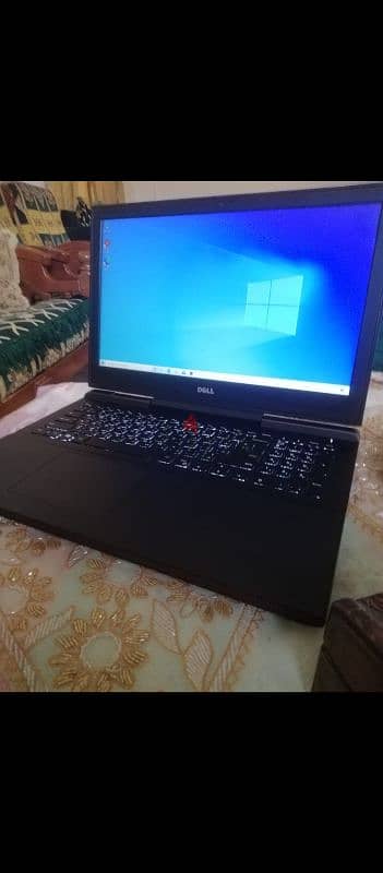 very clean gaming laptop 1050ti 4