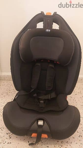 Chicco car seat, from 9 months to 12 years, very good condition