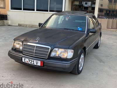 Mercedes-Benz 240/260/280 1994