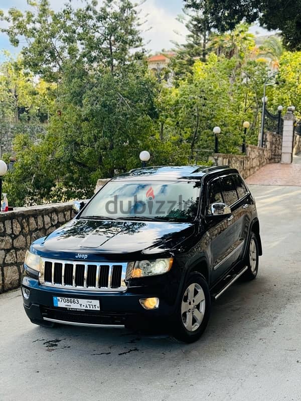 Jeep Cherokee 2011 0