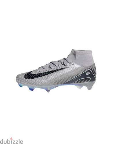 Football shoes original highest quality in market 40% discount