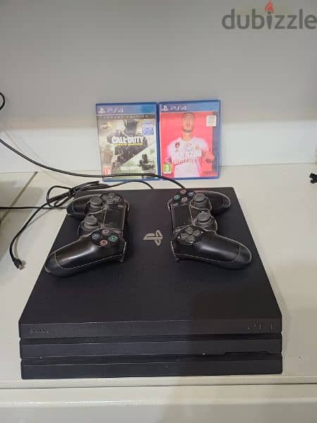 PS4 1T + 2 consoles + 2 gift CD's 0