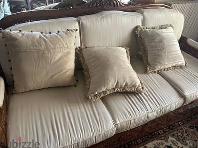 4 luxury chairs + 1 luxury sofa negotiable!!