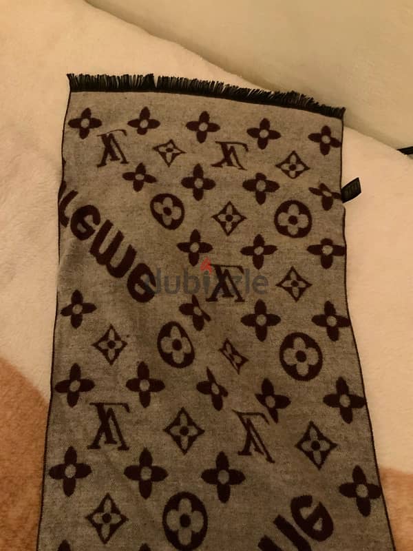 louis vuitton supreme scarf 2