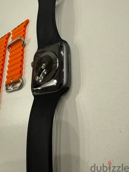 Apple Watch series 4 44m, with many bands 12