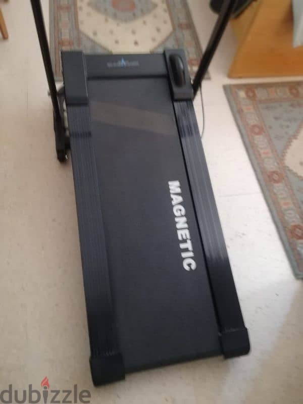 Treadmill Used NOT MOTORIZED 1