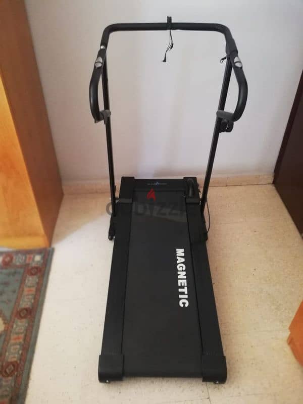 Treadmill Used NOT MOTORIZED 2