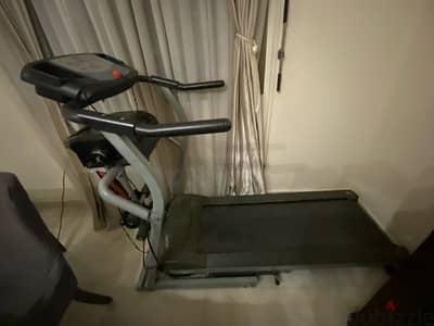 treadmill 170$ good condition with ropes