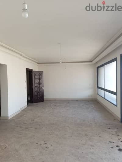 Bristol I Spacious 220 SQM apartment in Hamra