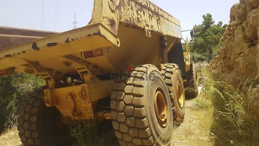 VOLVO A40D