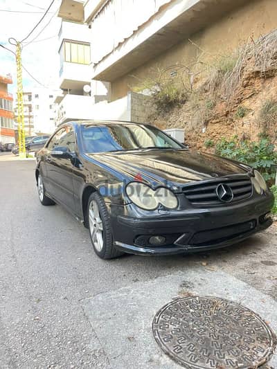 Mercedes-Benz CLK-Class 2004