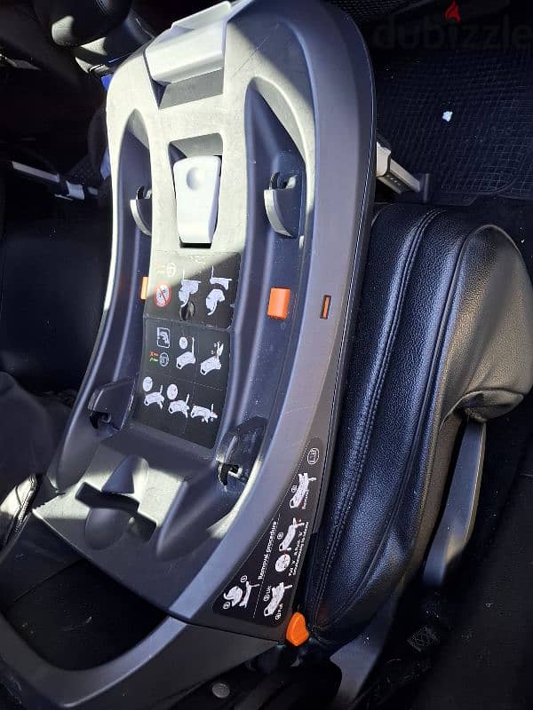 car seats 2 with isofix ( EGG UK ORIGIN) 0