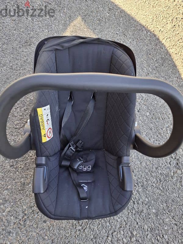 car seats 2 with isofix ( EGG UK ORIGIN) 3